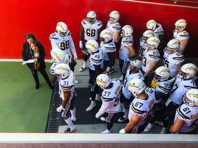 防守压制让 防守压制让